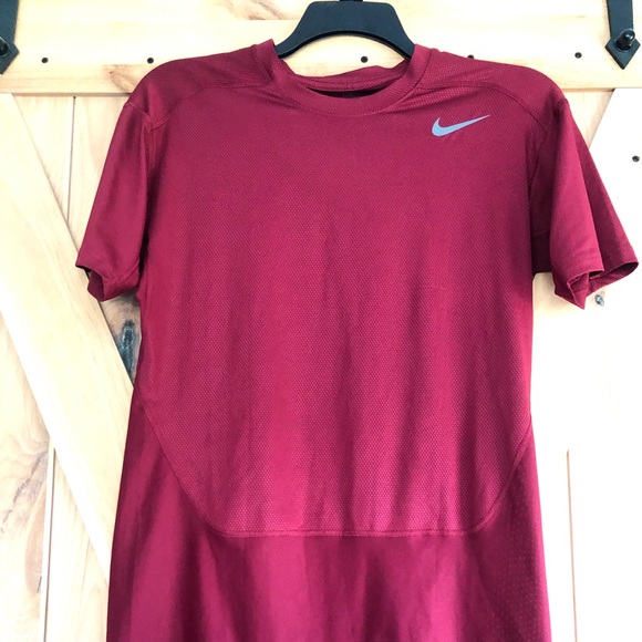 Men’s Nike Dri-Fit Compression Shirt - Picture 1 of 5